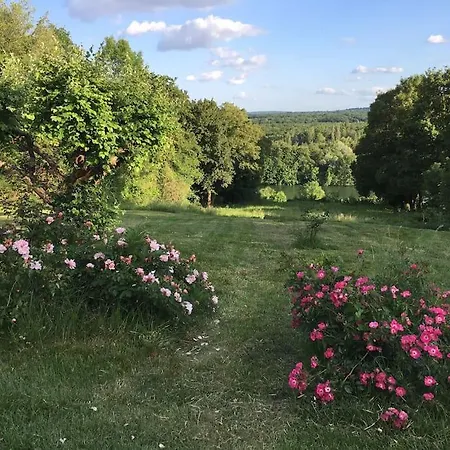 Holiday home Vue Panoramique Sur Vallee De La Seine Et Foret Chartrettes